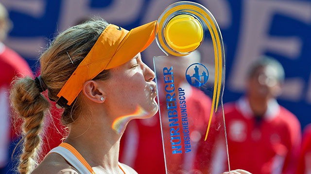http://assets2.sportsnet.ca/wp-content/uploads/2014/05/bouchard_eugenie640.jpg