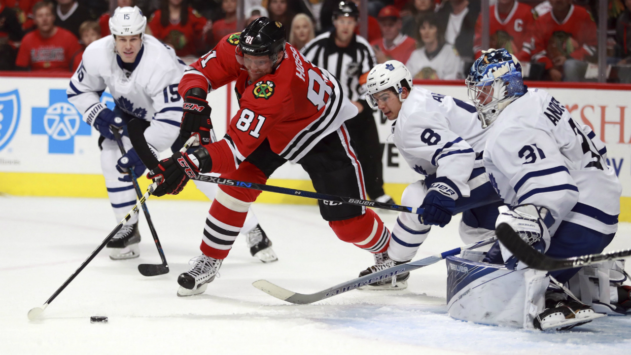 Panarin scores SO winner as Blackhawks rally past Leafs