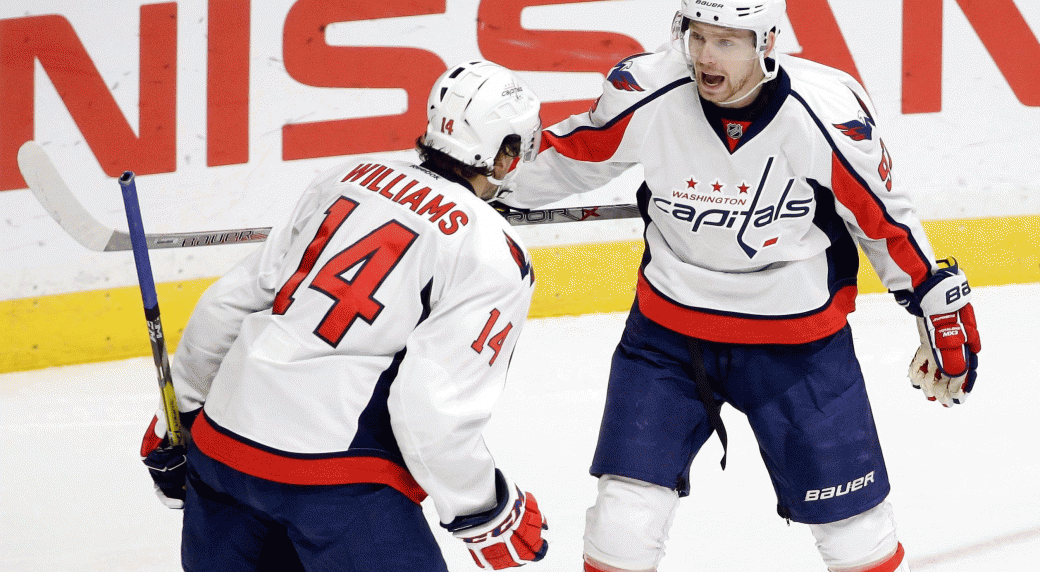 http://assets2.sportsnet.ca/wp-content/uploads/2017/05/justin_williams2-1040x572.gif