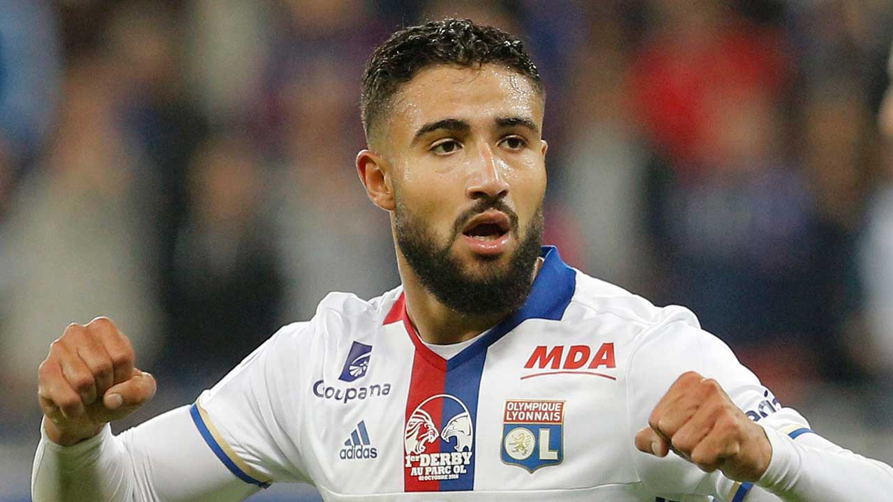 Nabil Fekir scores as Lyon moves up to 2nd in French league