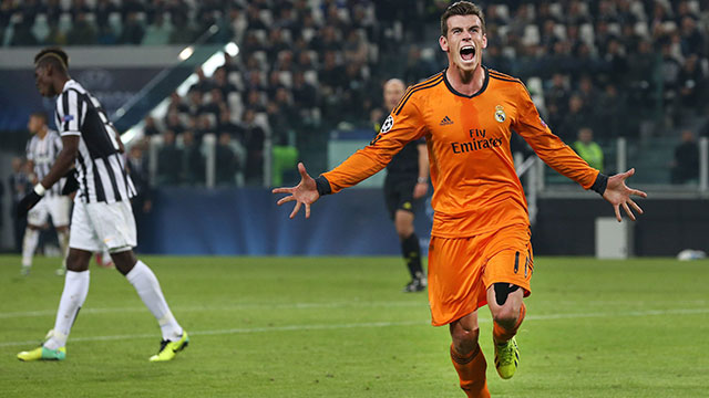 Real Madrid vs Juventus – Real’s toughest game of the group stage came on Match Day 4 in Turin. Down a goal at halftime, second-half markers from Cristiano Ronaldo and Gareth Bale helped Madrid to a 2-2 draw against Juventus.