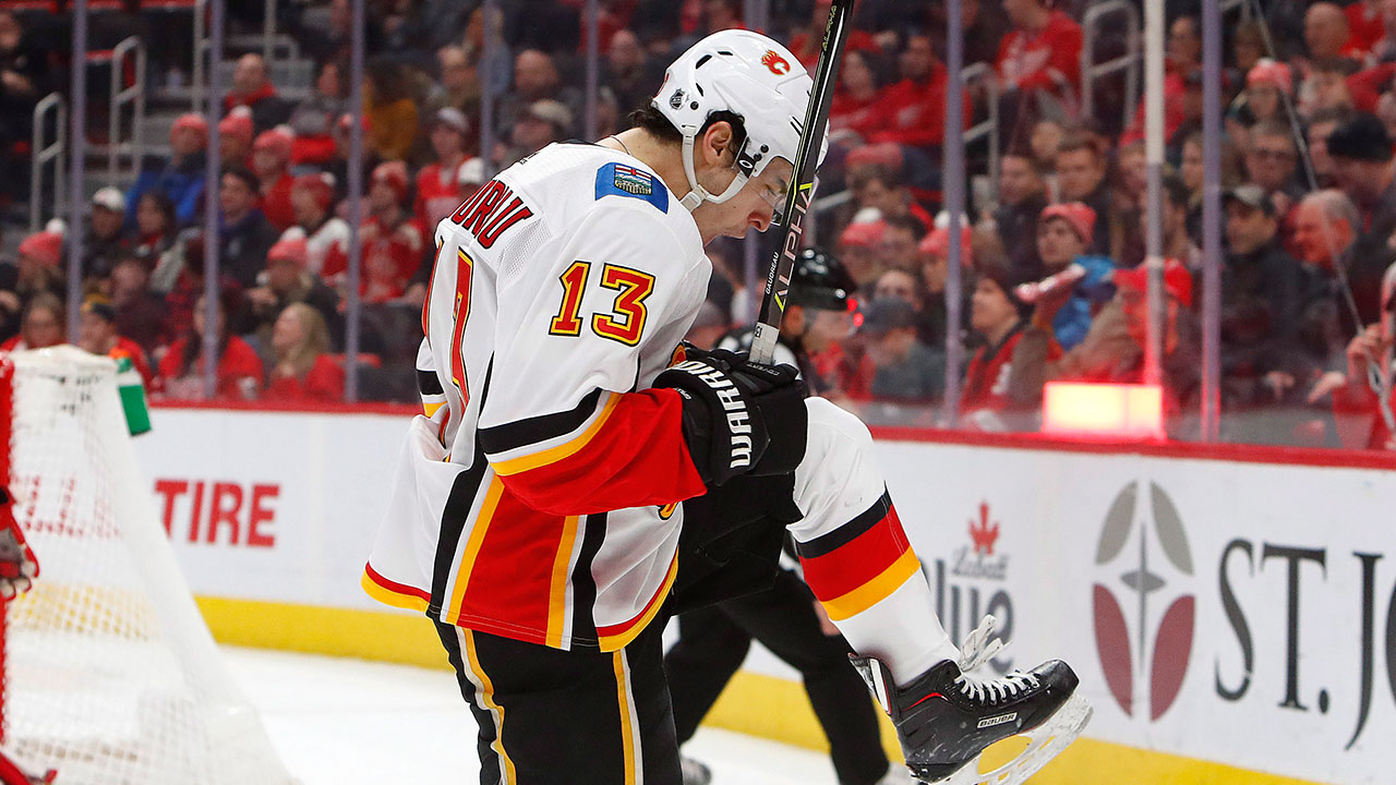 Flames' Gaudreau tops Oilers' McDavid in battle of two elite scorers - Sportsnet.ca
